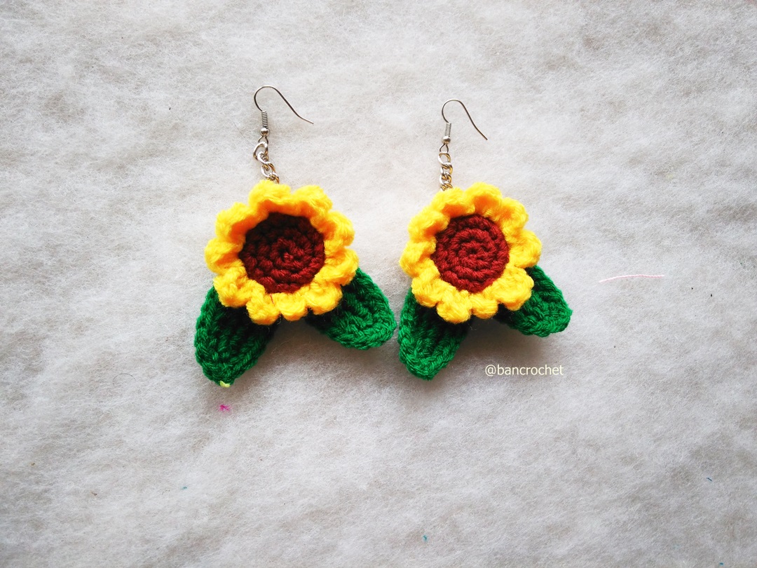 ต่างหูถักโครเชต์ crochet earrings หลากสี 5 นิ้ว