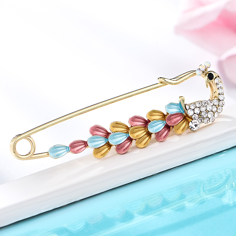 เข็มกลัด เข็มกลัดสวยๆ เข็มกลัดติดเสื้อ Brooch