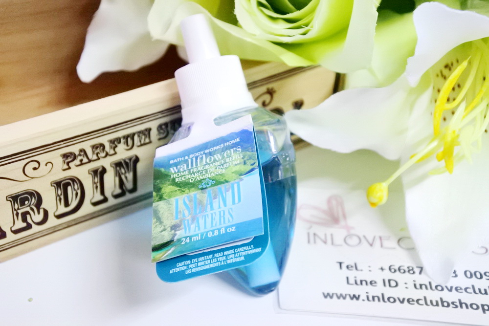 Bath & Body Works / Wallflowers Fragrance Refill 24 ml. (Island Waters)
