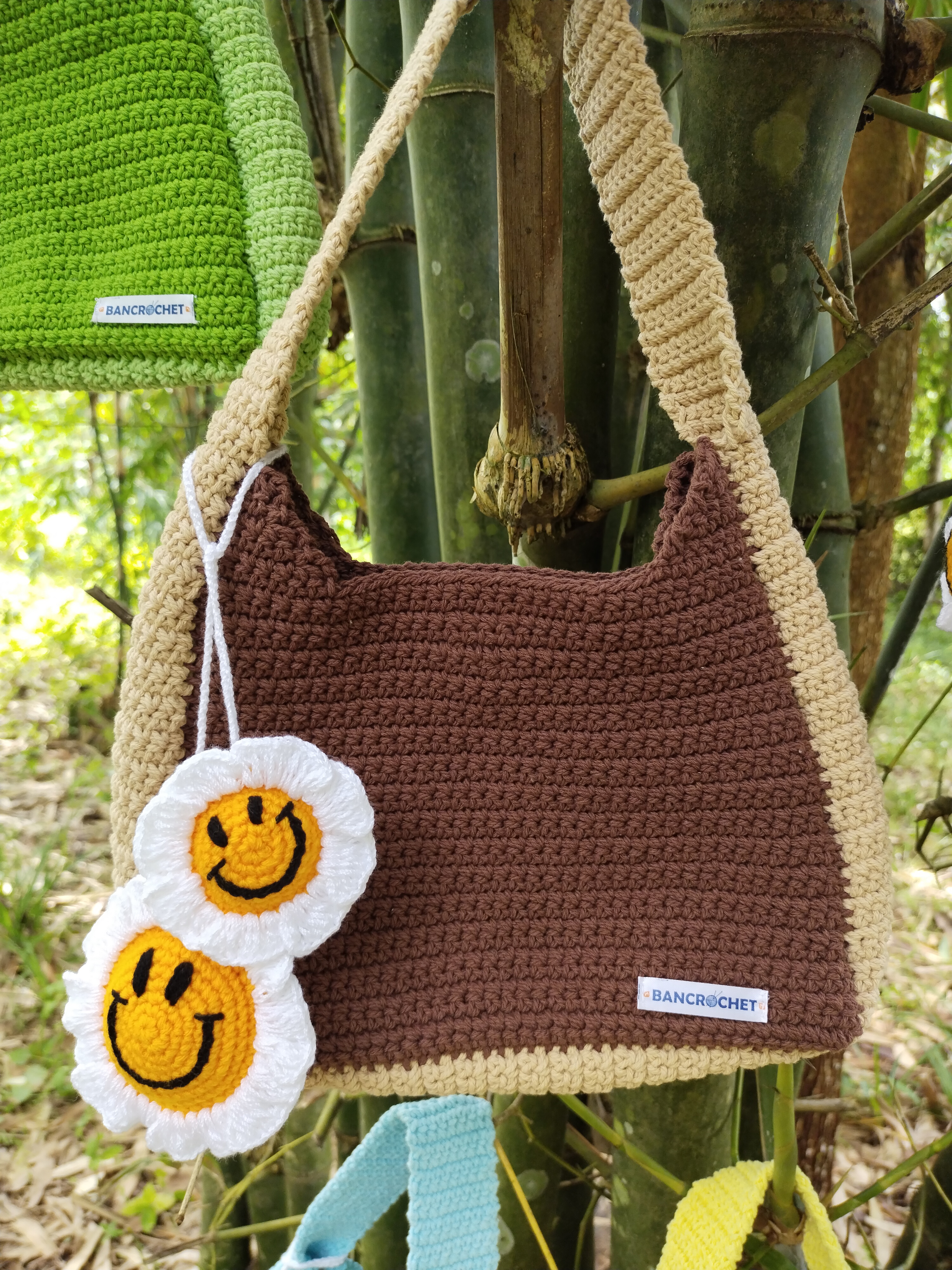 Bancrochet กระเป๋าถักโครเชต์ crochet bag น้ำตาล 8*5.5 สาย 7 inch