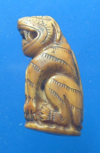 เขี้ยวเสือแกะ หลวงพ่อพัว วัดบางเดือน