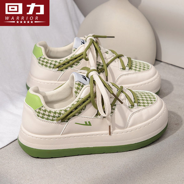 รองเท้าผ้าใบแฟชั่นผู้หญิง ใส่สบาย มีขนาด 35-40