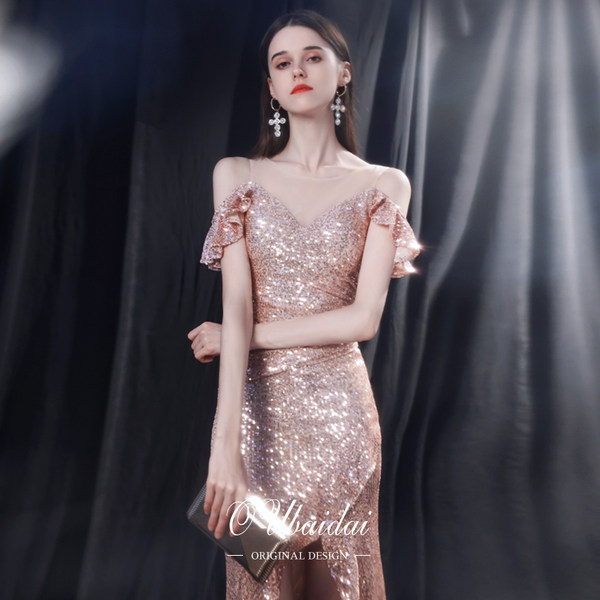 ชุดราตรี ชุดราตรีสวยหรู แบบ ทันสมัย Evening dress