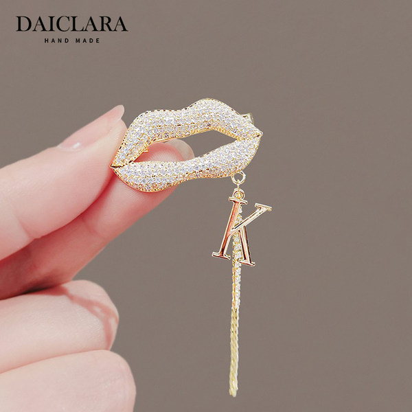 เข็มกลัด เข็มกลัดสวยๆ เข็มกลัดติดเสื้อ Brooch