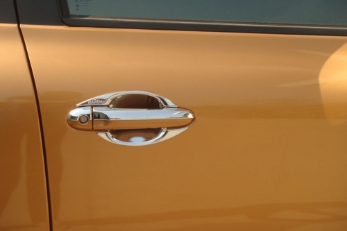 ครอบมือเปิดประตู March