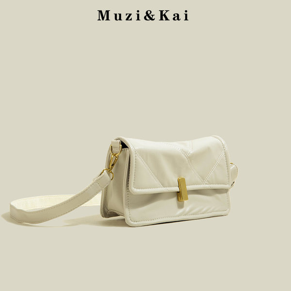 กระเป๋าสะพายข้างผู้หญิง กระเป๋าสะพายสไตล์เกาหลี By Muzi&Kai