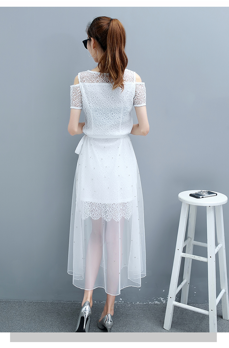 Dress4492 เดรสลูกไม้สีขาวเว้าไหล่+กระโปรงป้ายผ้ามุ้งผูกเอวแต่งหมุดเพิ่มความสวยงาม ผ้าลูกไม้ฉลุเนื้อดี ใส่ออกงานได้