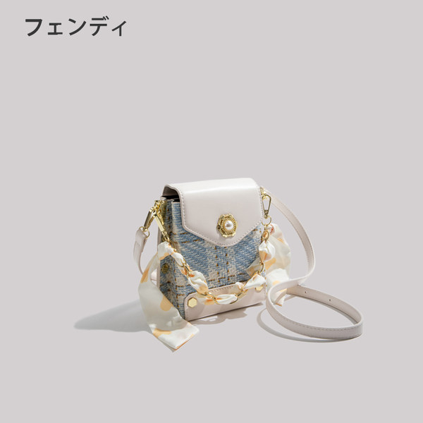 กระเป๋าสะพายข้างผู้หญิง กระเป๋าสะพายสไตล์เกาหลี By Japanese フェンディ authentic bag
