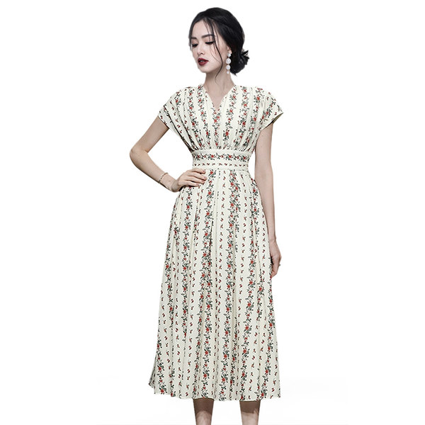 ชุดเดรสยาวสวยๆ ชุดเดรสยาวใส่สบาย ใส่ทำงาน