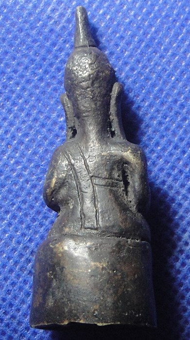 พระเชียงรุ้ง