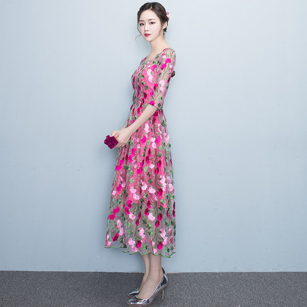 ชุดราตรี ชุดราตรีสวยหรู แบบ ทันสมัย Evening dress