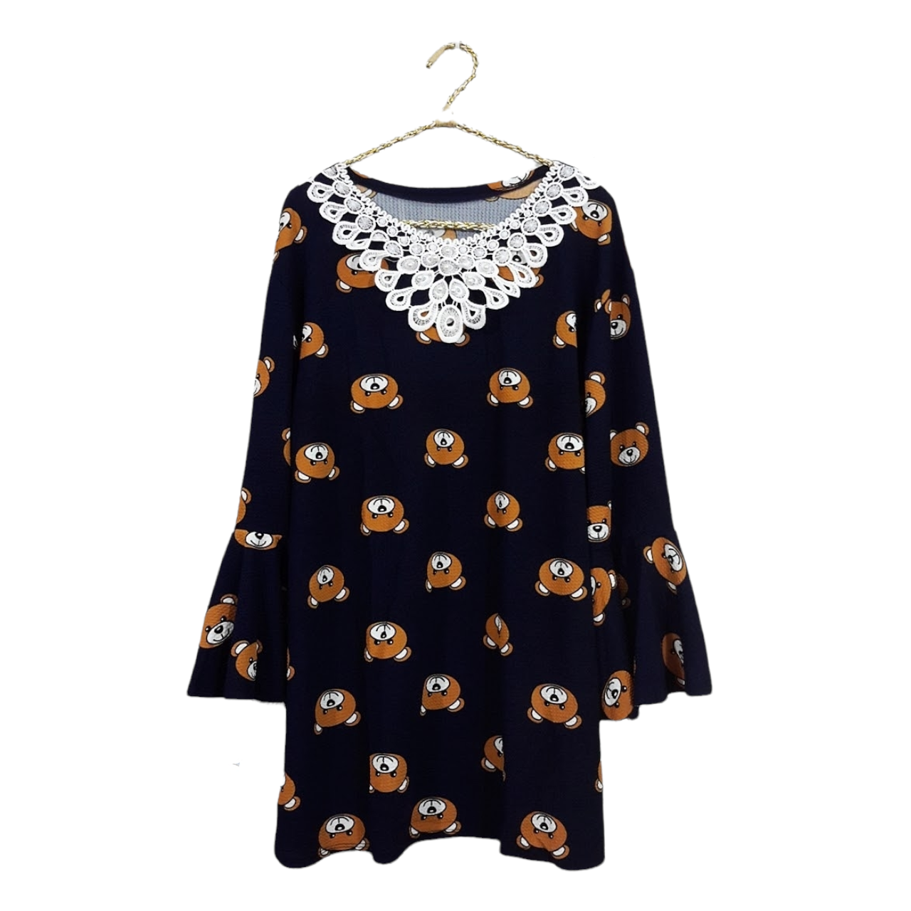 Dress3445 Big Size ชุดเดรส/เสื้อตัวยาวแฟชั่นไซส์ใหญ่ลายหน้าหมี คอลูกไม้ถัก แขนกระดิ่ง ผ้าวูลเวฟ(ผ้าหนังไก่)เนื้อนุ่มมีน้ำหนักทิ้งตัวยืดขยายได้เยอะ ลายหมี มี 3 สี กรม, ขาว, ดำ