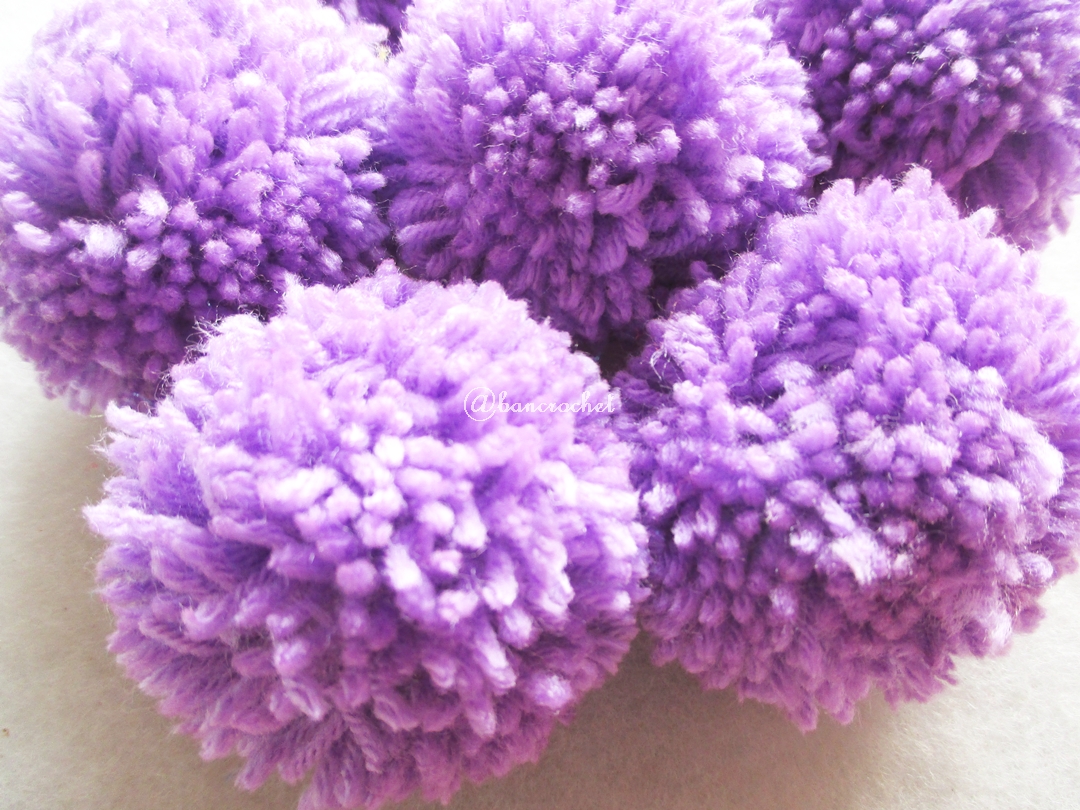 ปอมปอมไหมพรมสีม่วง ขนาด 2 นิ้ว pompoms crochet ม่วงอ่อน 2 นิ้ว