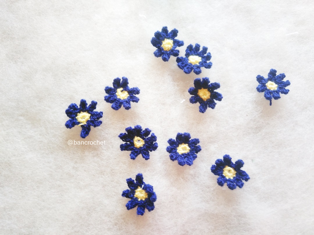 Bancrochet ดอกไม้จิ๋วถักโครเชต์ crochet mini flowers สี 0.5 นิ้ว