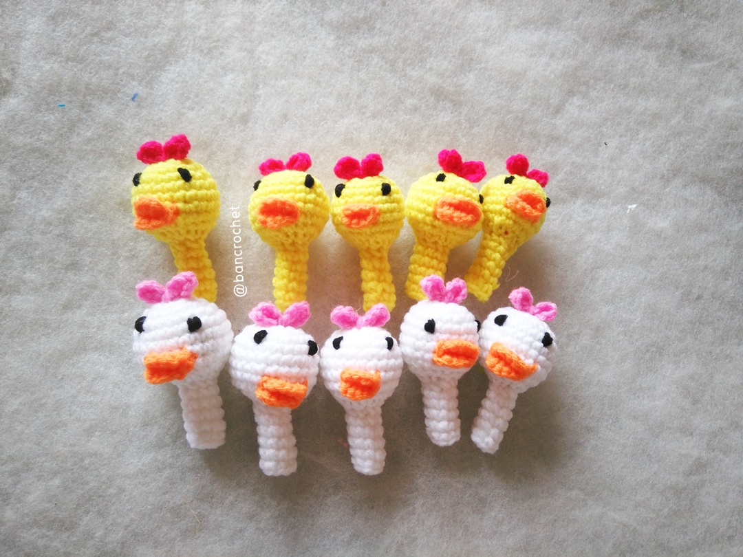 ที่ครอบหัวดินสอ ตุ๊กตาเป็ด (pencil cover) ชมพู 2 นิ้ว