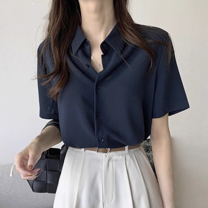 เสื้อเชิ้ตผู้หญิงใส่ทํางาน 390 บาทต่อชิ้น ฟรีค่าจัดส่ง