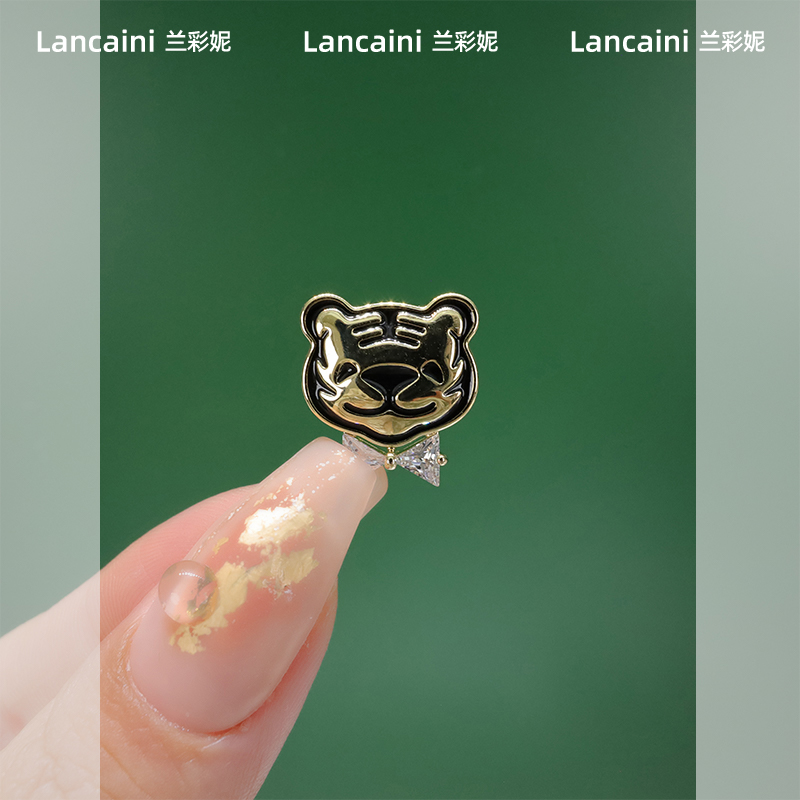 เข็มกลัด เข็มกลัดสวยๆ เข็มกลัดติดเสื้อ Brooch