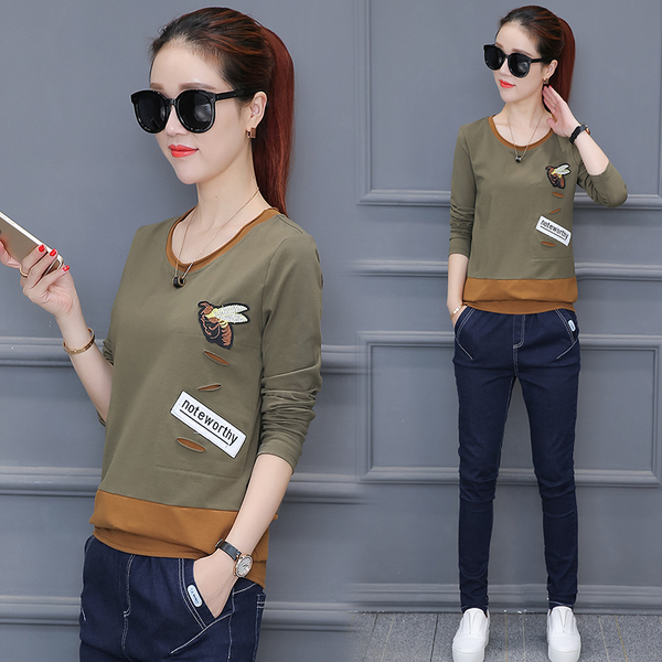 เสื้อผ้าแฟชั่นผู้หญิง เสื้อเชิ้ตแบบฮิตๆ T-shirt ผู้หญิง BY Yiyi