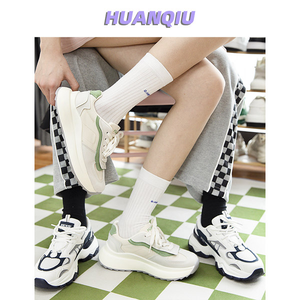รองเท้าผ้าใบแฟชั่นผู้หญิง ใส่สบาย มีขนาด 35-40