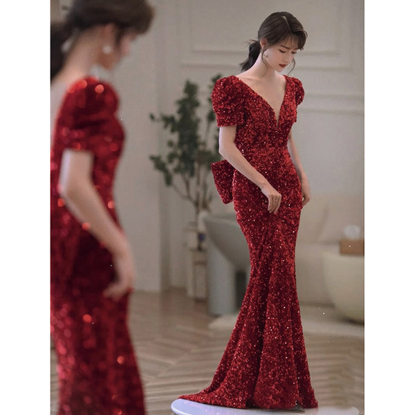 ชุดราตรี ชุดราตรีสวยหรู แบบ ทันสมัย Evening dress