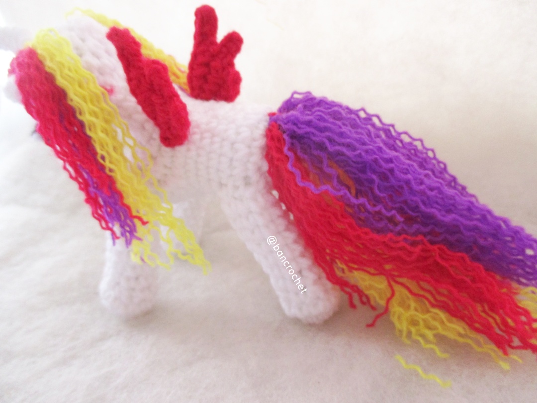 ม้าโพนี่ถัก pony amigurumi crochet ขาว