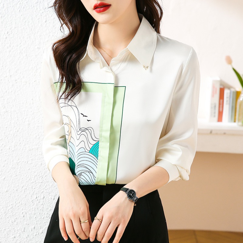 เสื้อเชิ้ตผู้หญิงแขนยาว เสื้อเชิ้ตผู้หญิงใส่ทํางาน 390 บาทต่อชิ้น ฟรีค่าจัดส่ง