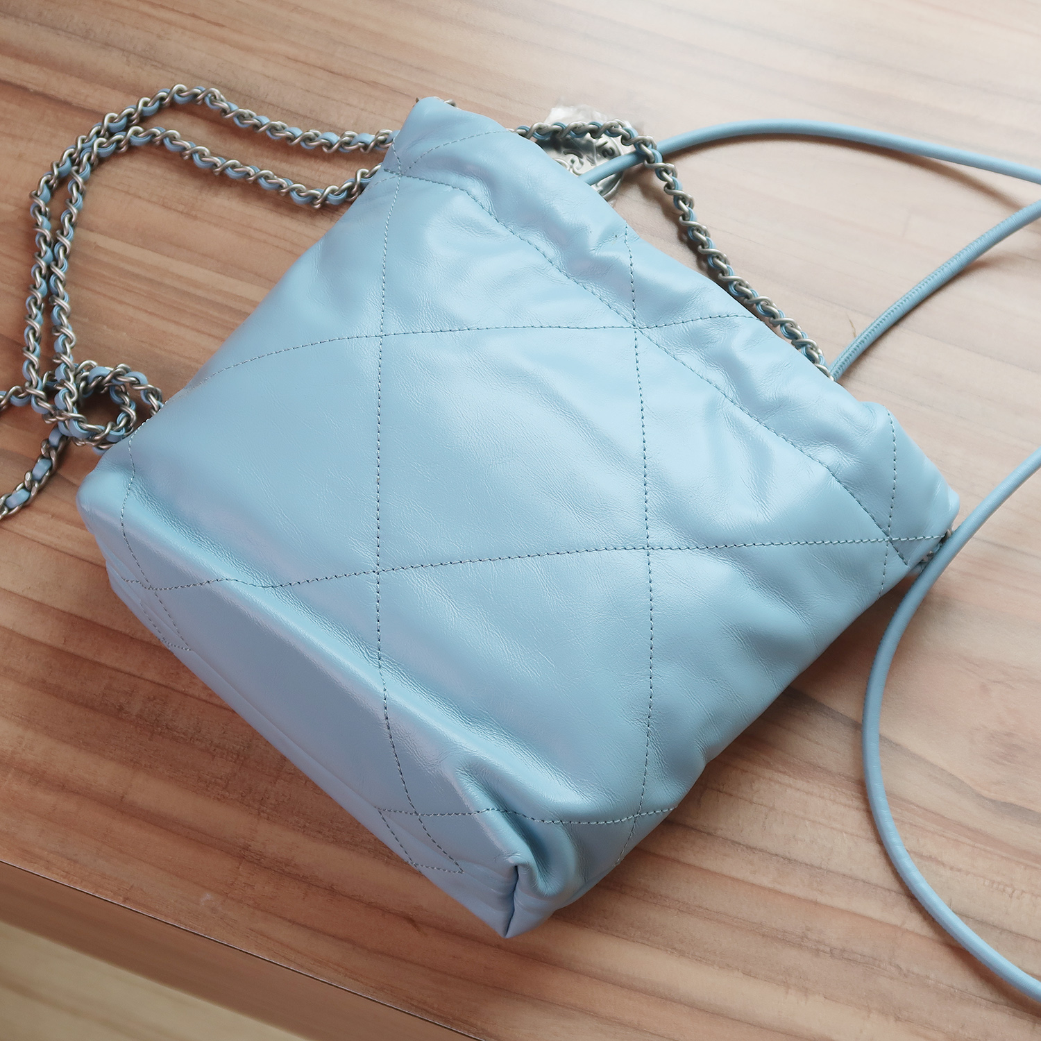 Chanel Blue Shiny Calfskin Mini 22 SHW