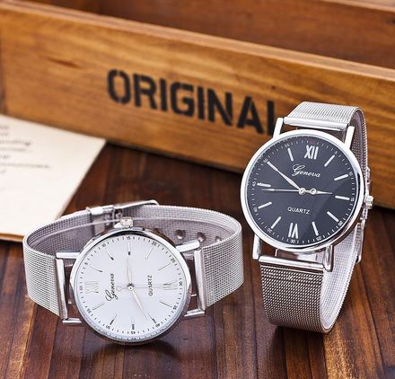นาฬิกาข้อมือ ผู้หญิง ใส่ทำงาน นาฬิกาข้อมือ สาย Stainless สีเงิน สายแบบโซ่ ตีแบน เส้นใหญ่ ของขวัญให้แฟน สุดหรู 152158