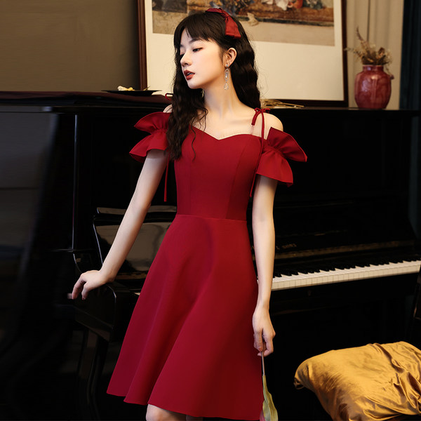 ชุดราตรี ชุดออกงาน ดีไซน์หรู แบรนด์ Angel