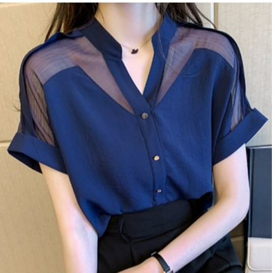 แฟชั่น เสื้อใส่ทำงาน สาวออฟฟิต เสื้อเชิ้ต แขนสั้น แบบซีทรู เล็ก ๆ เสื้อเชิ้ตคอปก แขนสั้น สีน้ำเงิน สีขาว 236384