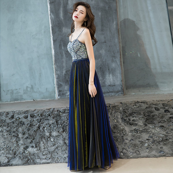 ชุดราตรี ชุดออกงาน ดีไซน์หรู แบรนด์ Angel