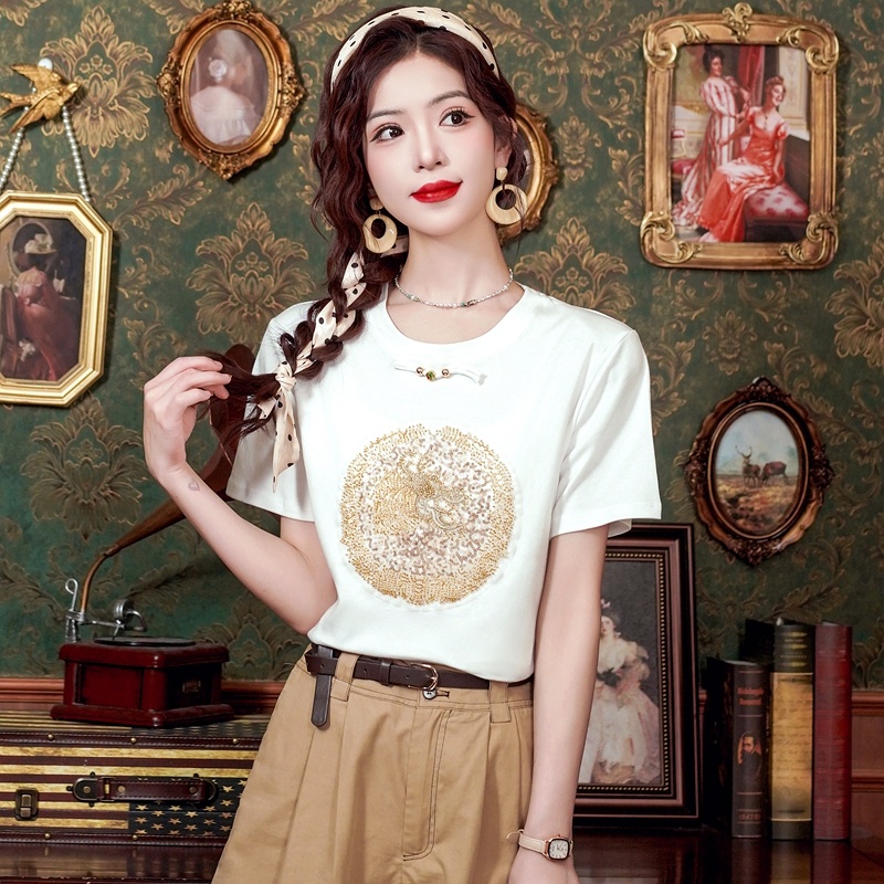เสื้อเชิ้ตผู้หญิงใส่ทํางาน 390 บาทต่อชิ้น ฟรีค่าจัดส่ง