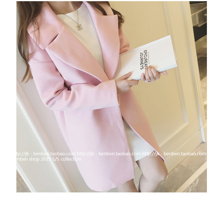 เสื้อโค้ททรงยาว แต่งกระเป๋าข้าง สีชมพูอ่อนน่ารัก ผ้าสักกะหลาดบุซับในกันลม เนื้อผ้าไม่หนามาก ราคาเบาๆ พร้อมส่งเลยจ้า PINK