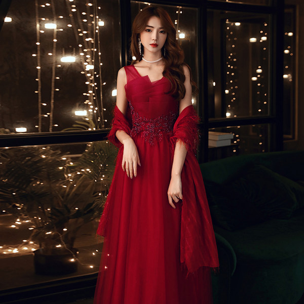 ชุดราตรี ชุดราตรีสวยหรู แบบ ทันสมัย Evening dress