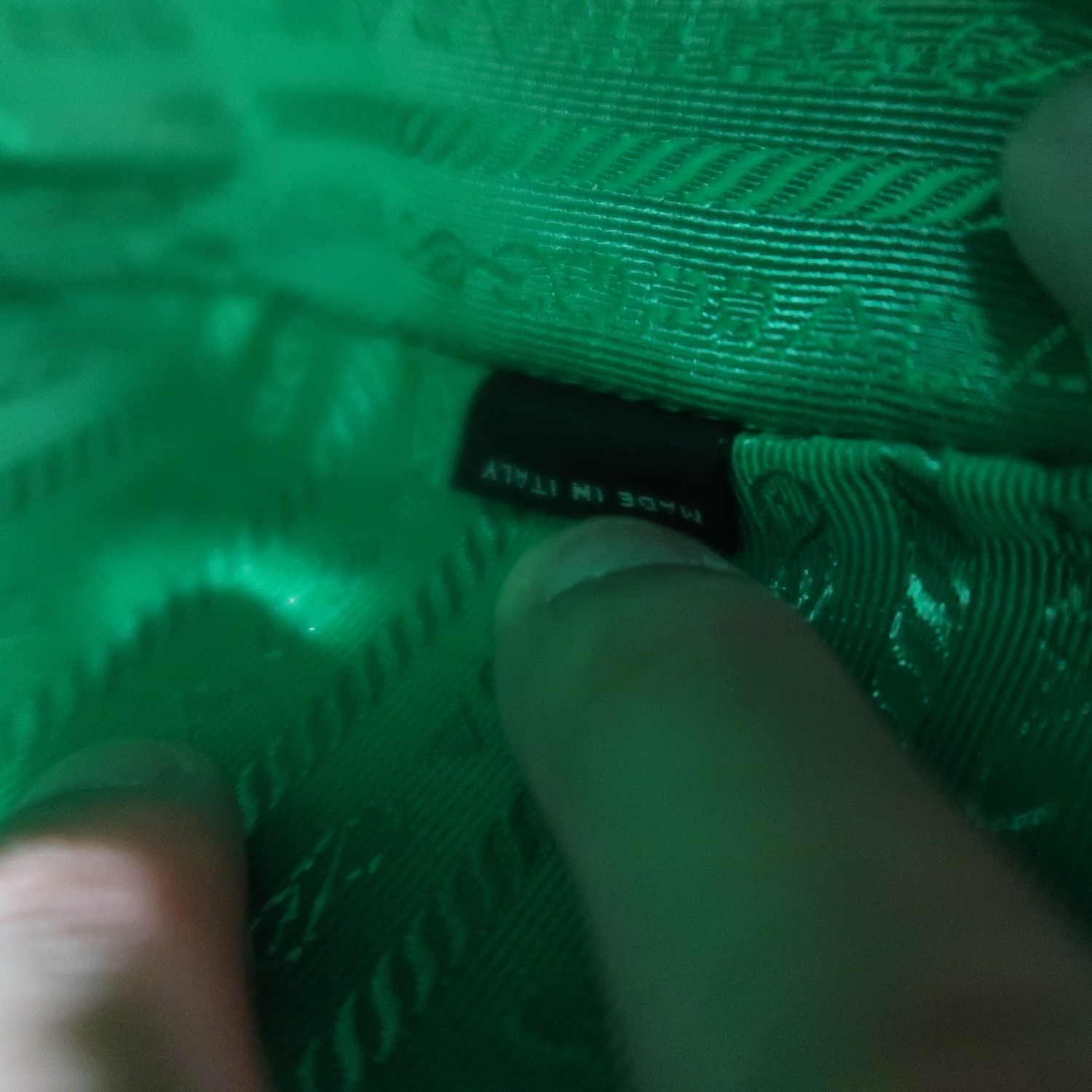 Prada Mango Green Saffiano Re-Edition Mini Hobo 1BC204 (2022)