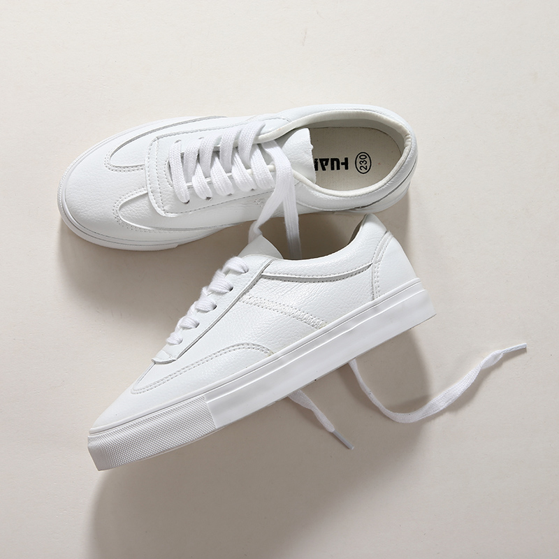 รองเท้าผ้าใบผู้หญิง CANVAS SHOES