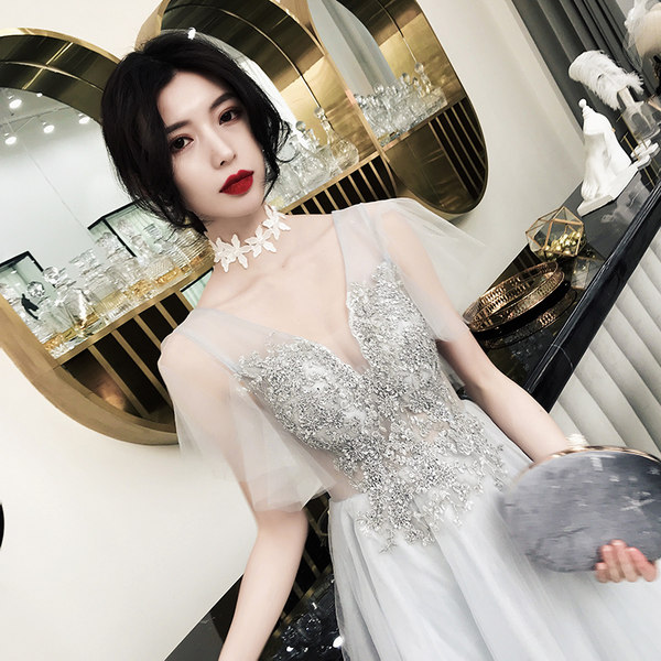 ชุดราตรี ชุดราตรีสวยหรู แบบ ทันสมัย Evening dress