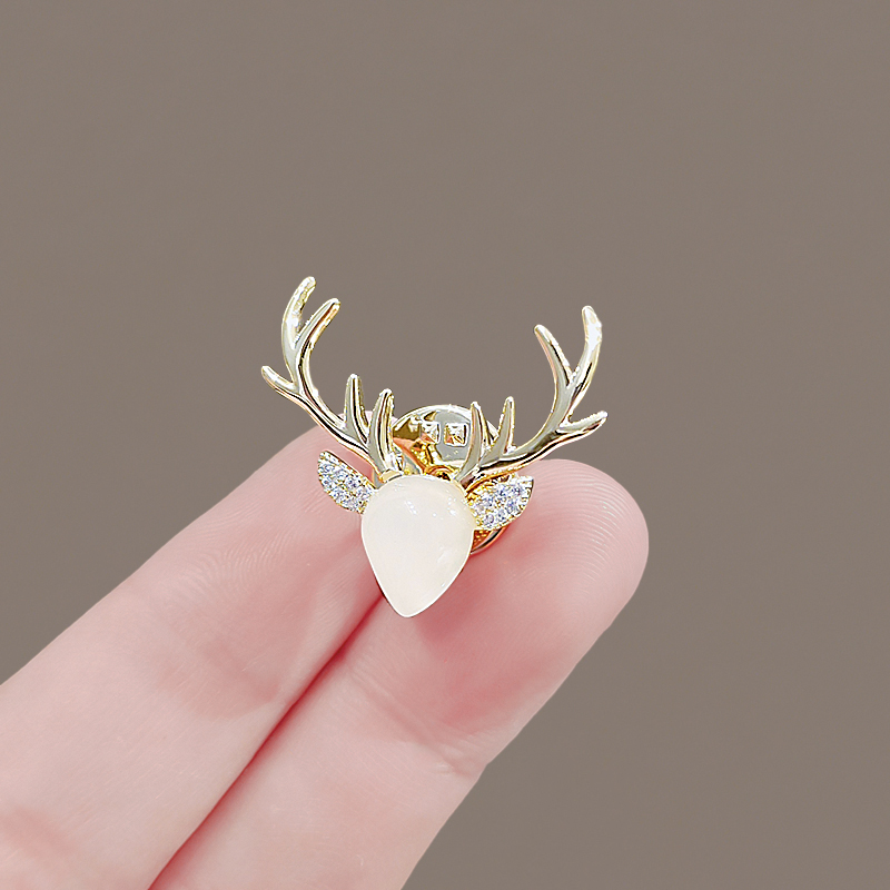 เข็มกลัด เข็มกลัดสวยๆ เข็มกลัดติดเสื้อ Brooch