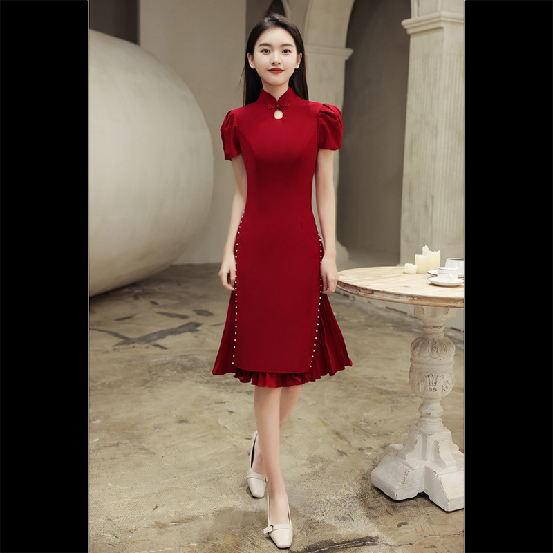 ชุดราตรี ชุดราตรีสวยหรู แบบ ทันสมัย Evening dress