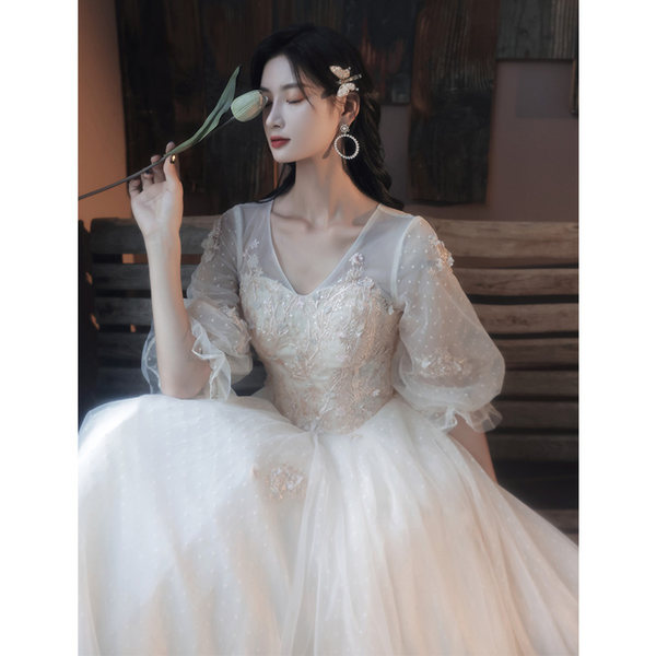 ชุดราตรี ชุดราตรีสวยหรู แบบ ทันสมัย Evening dress