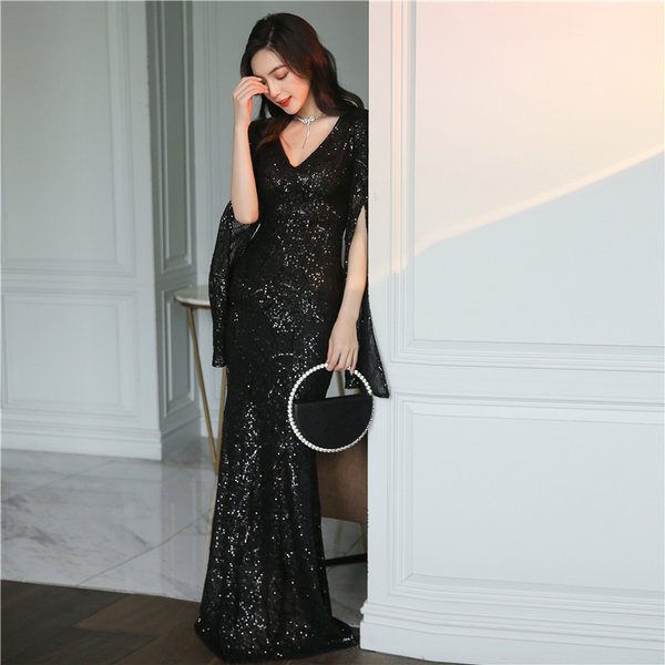 ชุดราตรี ชุดราตรีสวยหรู แบบ ทันสมัย Evening dress