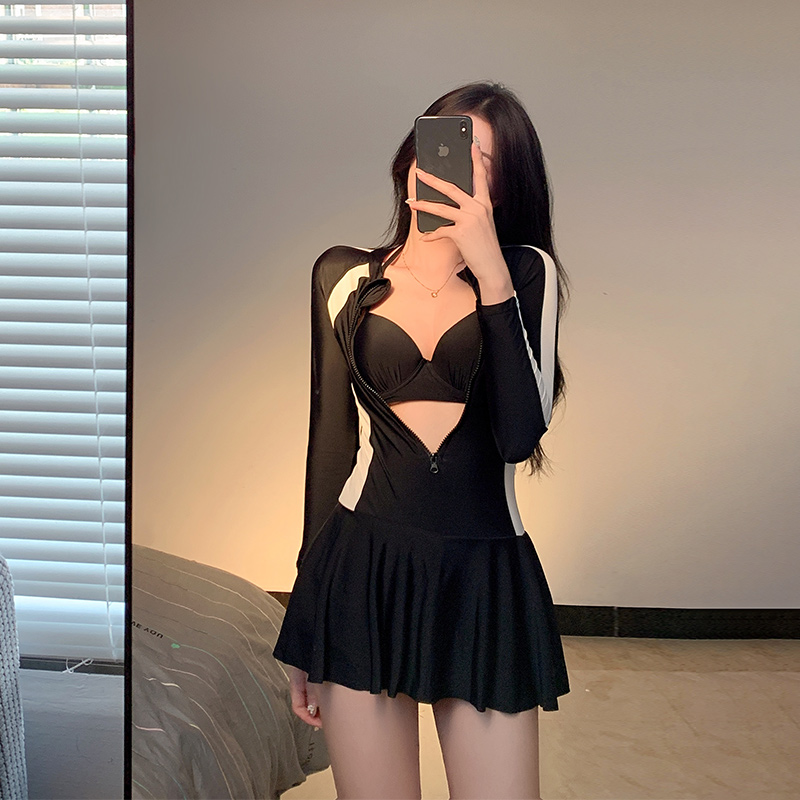 ชุดว่ายน้ำผู้หญิง ชุดว่ายน้ำน่ารัก Bikini ชุดไปทะเล