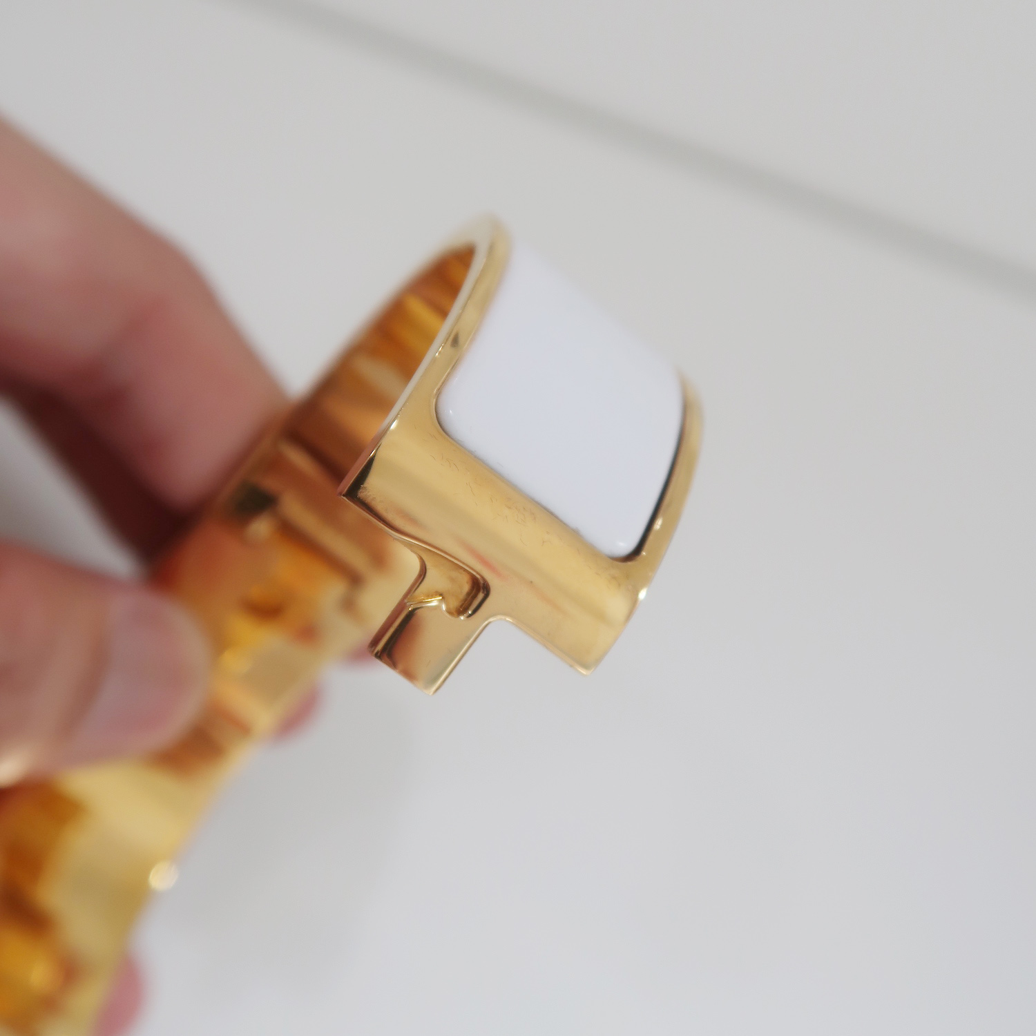 Hermes White Enamel Clic Clac H Bracelet Medium PM