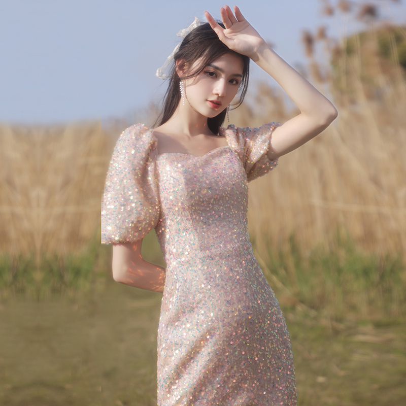 ชุดราตรี ชุดราตรีสวยหรู แบบ ทันสมัย Evening dress