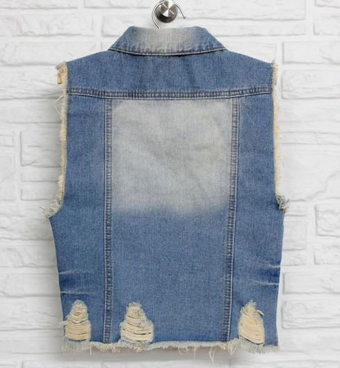 เสื้อยีนส์ ผู้หญิง แจ็คเก็ตยีนส์ แขนกุด ดีไซน์ ตกแต่ง แบบเซอร์ ใส่เป็น เสื้อคลุม เข้ากับ ชุดเดรส หวาน ๆ หรือ ใส่เที่ยวทะเล เก๋ ๆ 566675