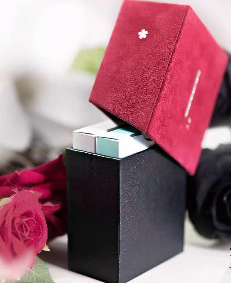 อุปกรณ์เสริมมายากล กล่องเก็บไพ่สะสม yuci (Card Case)