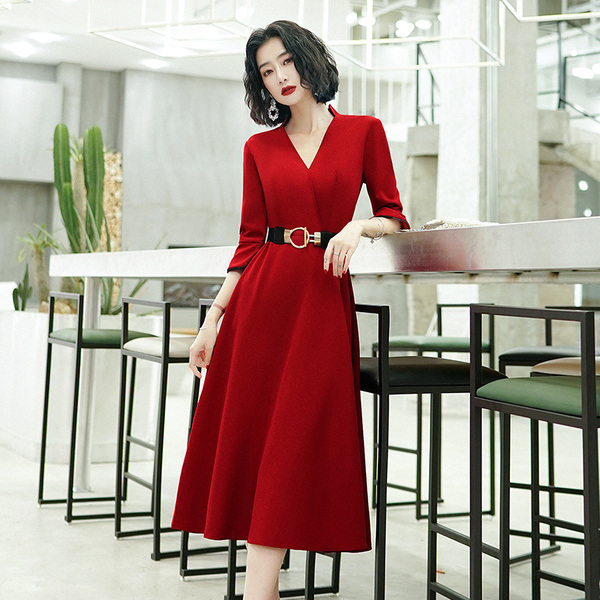 ชุดราตรี ชุดออกงาน ดีไซน์หรู แบรนด์ Angel