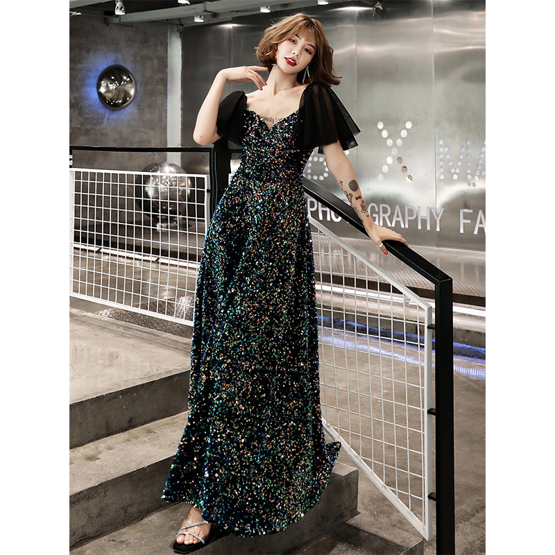 ชุดราตรี ชุดราตรีสวยหรู แบบ ทันสมัย Evening dress