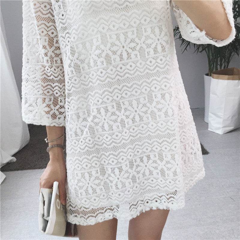 มินิเดรส หรือเสื้อตัวยาว งานถักดูดีมาก งานโอเคเลยจ้า แถมเสื้อสายเดี่ยวด้านใน ขาว