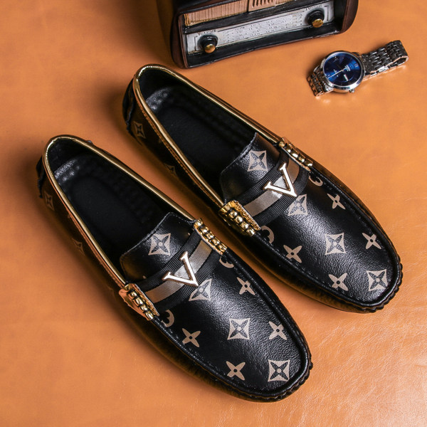 รองเท้าหนังผู้ชาย มีไซส์39-44 รองเท้าโลฟเฟอร์ชาย Slip-On Shoes